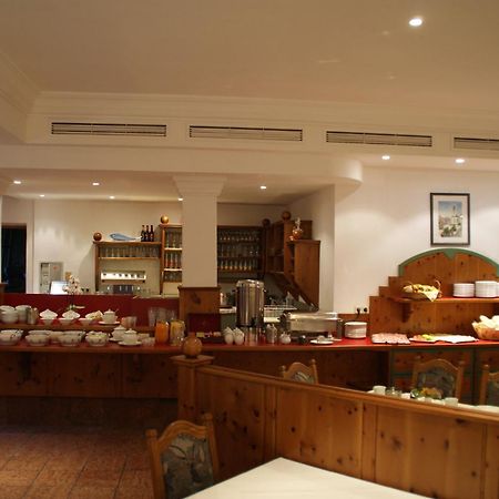 Hotel Neuwirt Mauterndorf  Buitenkant foto
