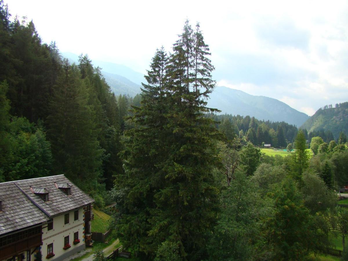 Hotel Neuwirt Mauterndorf  Buitenkant foto