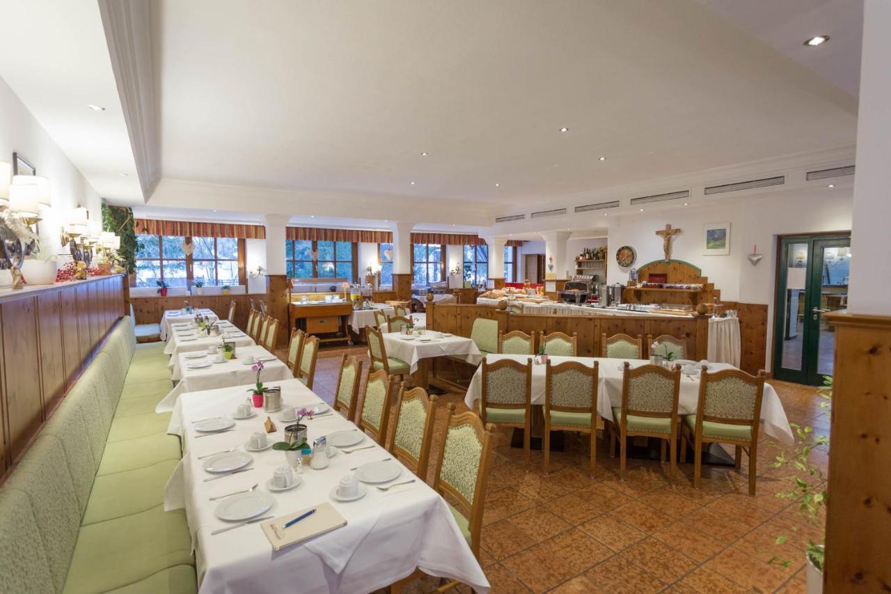 Hotel Neuwirt Mauterndorf  Buitenkant foto