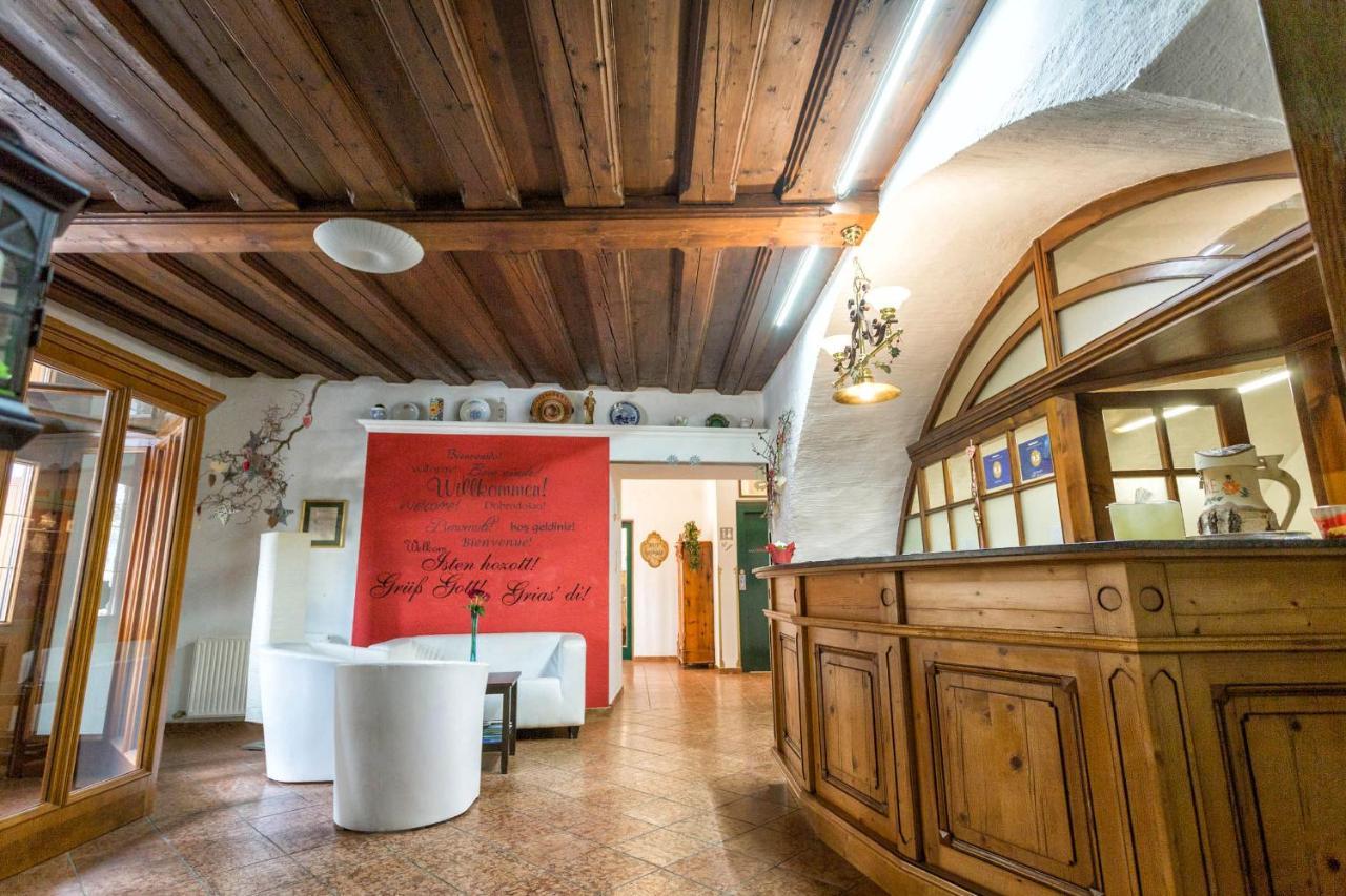 Hotel Neuwirt Mauterndorf  Buitenkant foto