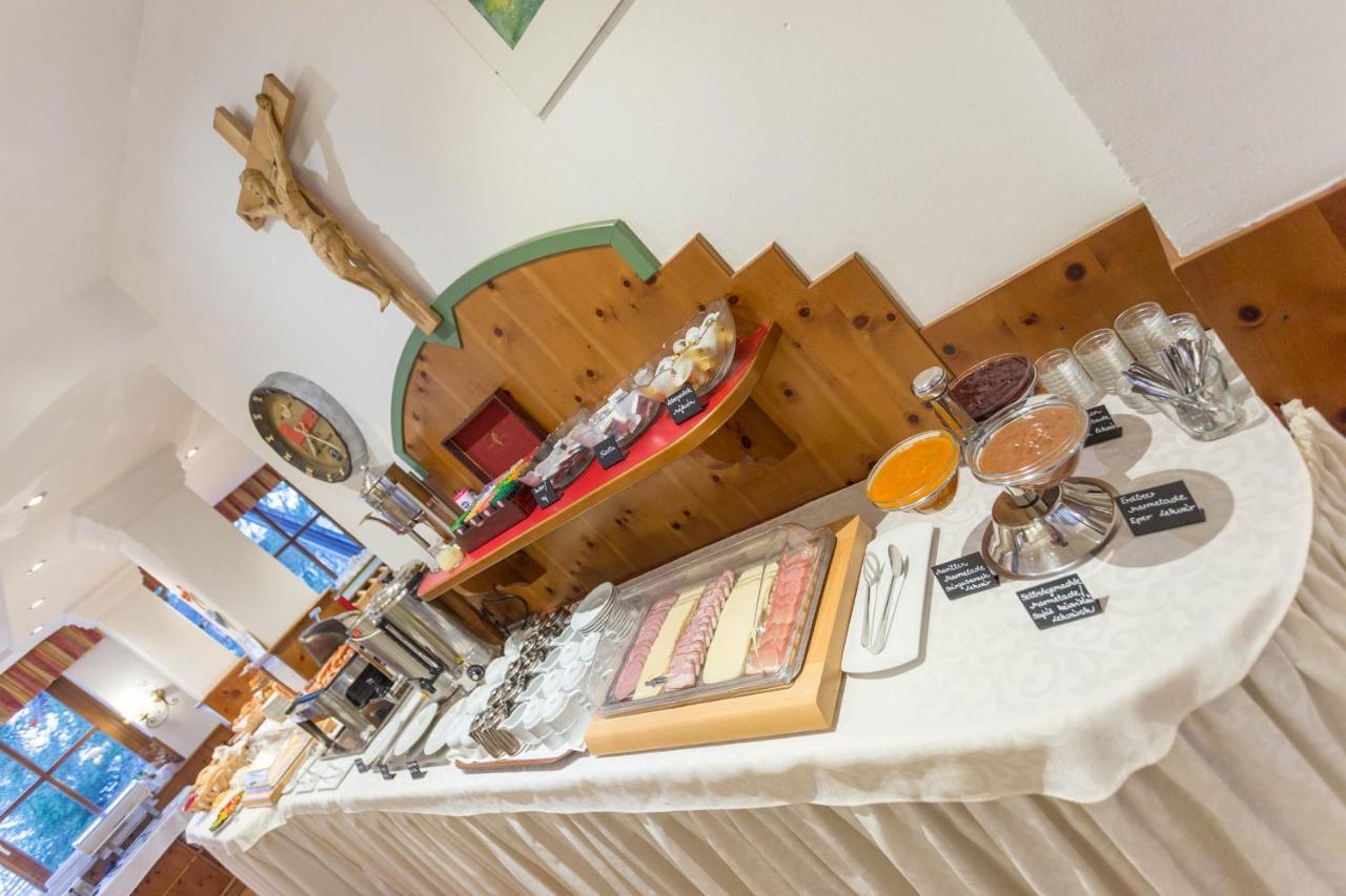 Hotel Neuwirt Mauterndorf  Buitenkant foto